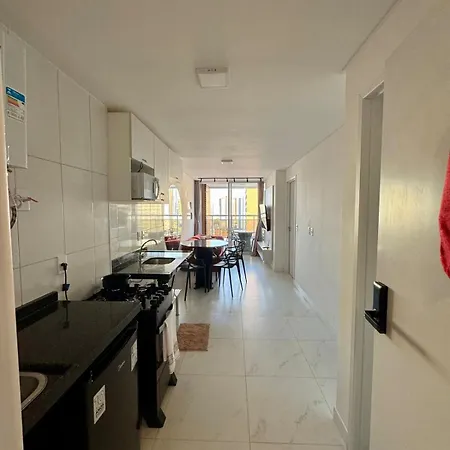 Na De Iracema Apartamento *
